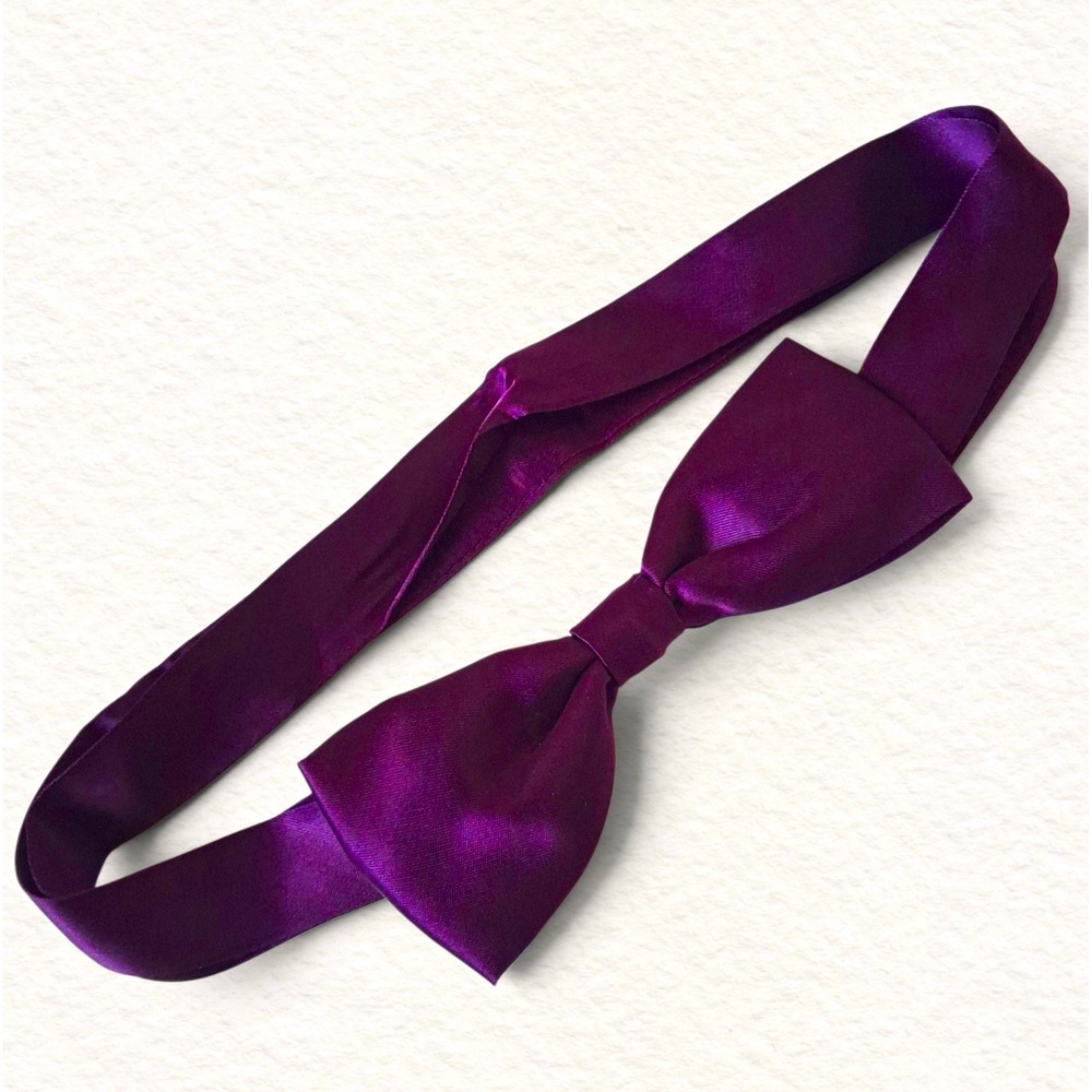 ECHO Vintage Plum Purple Satin Bow Tie Formal Pre-Tied Adjustable Neck Clasp